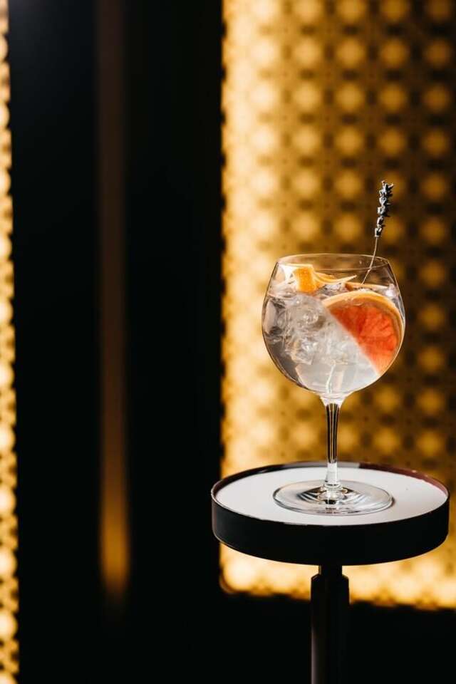 Отель Hilton Kyiv Киев-18