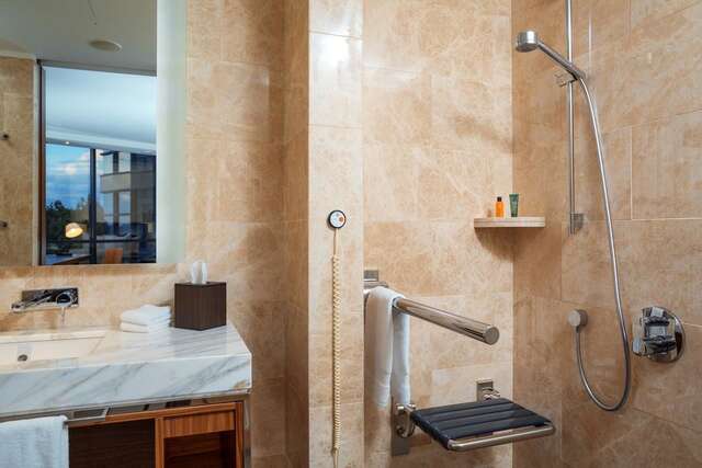 Отель Hilton Kyiv Киев-28