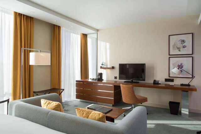 Отель Hilton Kyiv Киев-31