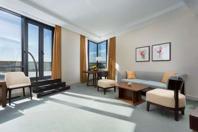 Отель Hilton Kyiv Киев-41